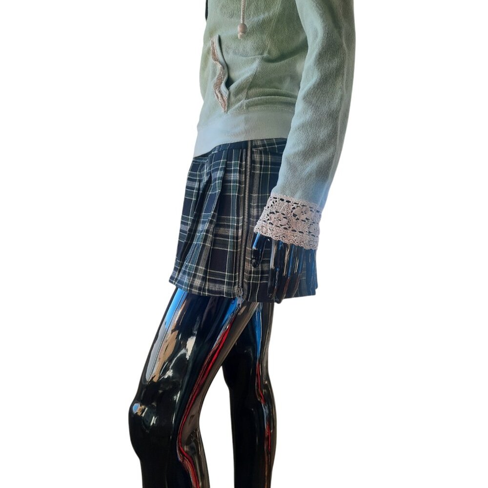 Vintage Y2K Lip Service Plaid Pleated Mini Skirt | Made in USA | Size Medium - Picture 4 of 16